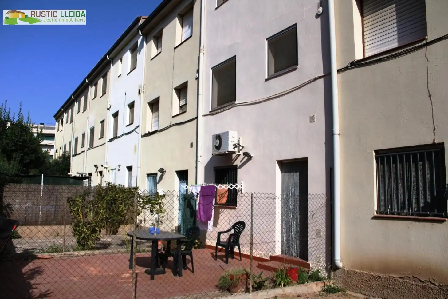 Adossat amb terrassa en venda a Tàrrega, imagen 12