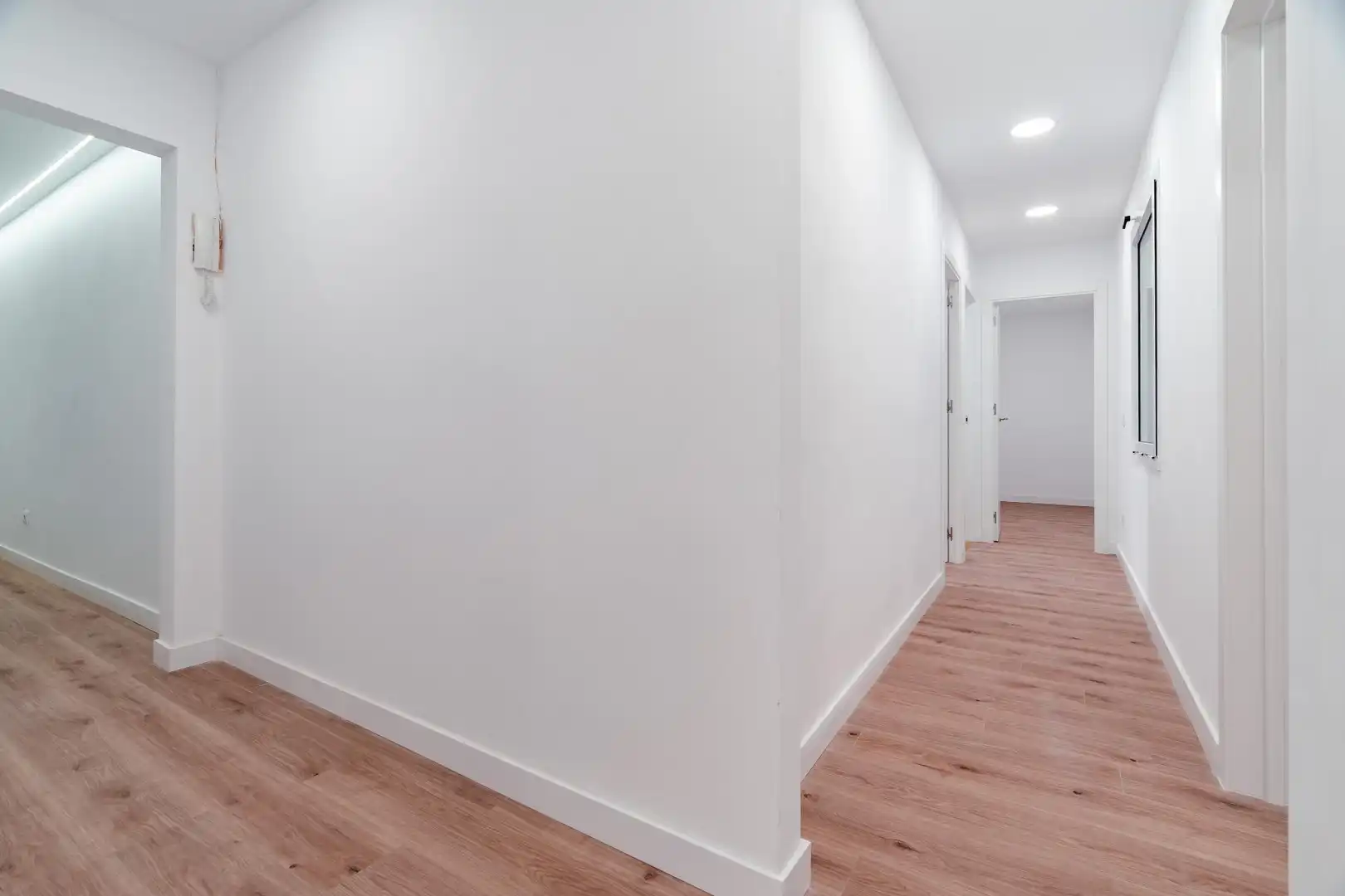 Wohnung zum Verkauf in Tarragona mit Klimaanlage und Balkon