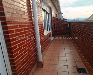 Exterior view of Duplex to rent in Villamediana de Iregua  with Heating, Parquet flooring and Terrace