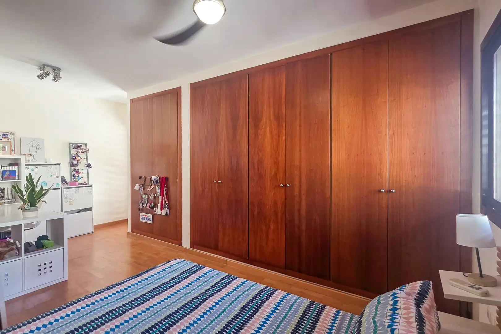 Schlafzimmer von Haus oder Chalet zum Verkauf in Montequinto mit Klimaanlage, Heizung und Terrasse