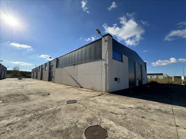 Nave industrial en Venta en TN SECTOR-B en Hormilla