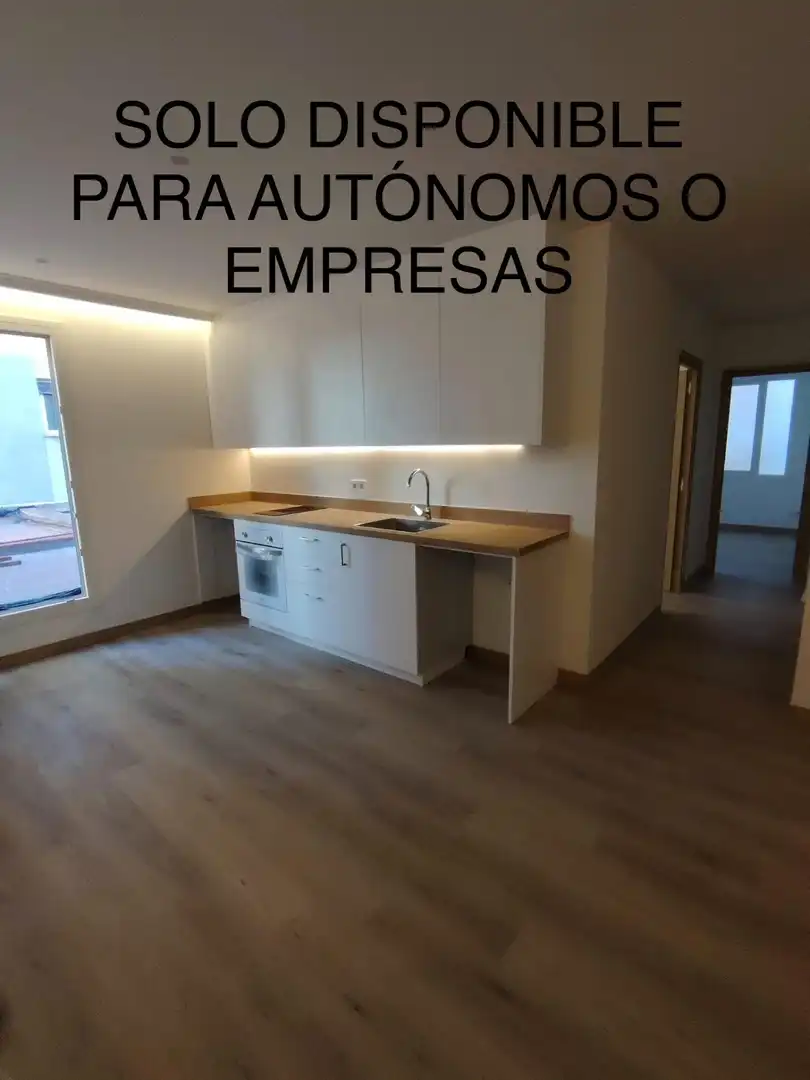 Cocina de Local de alquiler en Barcelona con Aire acondicionado