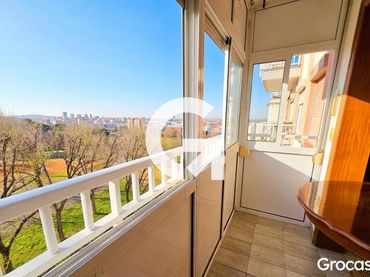 Piso con balcón en venta en PZ REUS