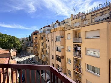 Wohnung mit Balkon zum Verkauf in Carrer FONT-RUBI