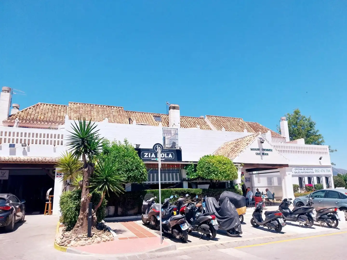 Einfamilien-Reihenhaus zum Verkauf in Mijas mit Klimaanlage, Heizung und Terrasse