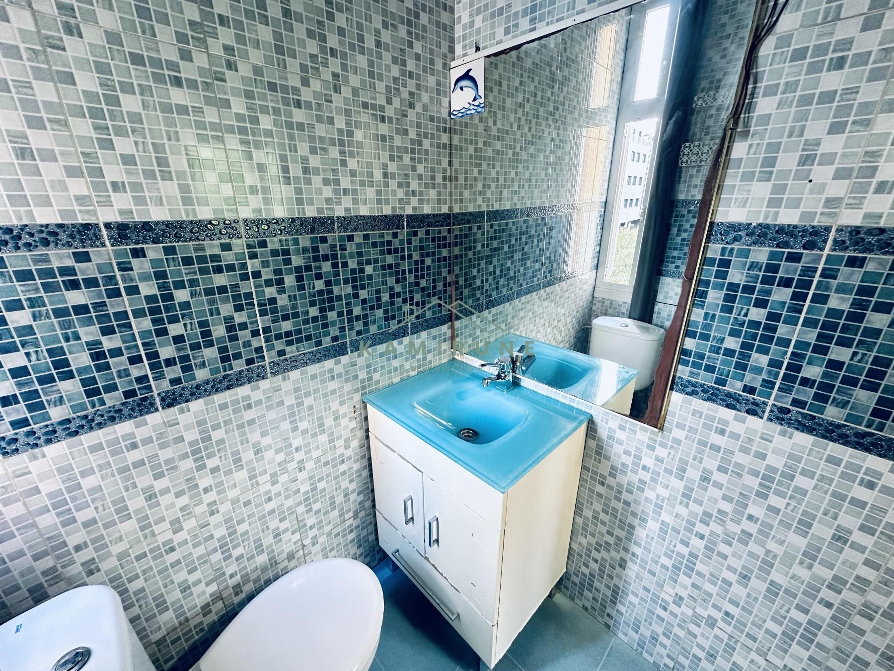 Bathroom of Flat for sale in Barakaldo 