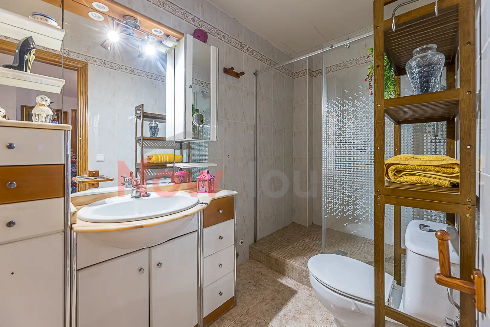 Bathroom of Flat for sale in  Palma de Mallorca  with Air Conditioner, Heating and Terrace