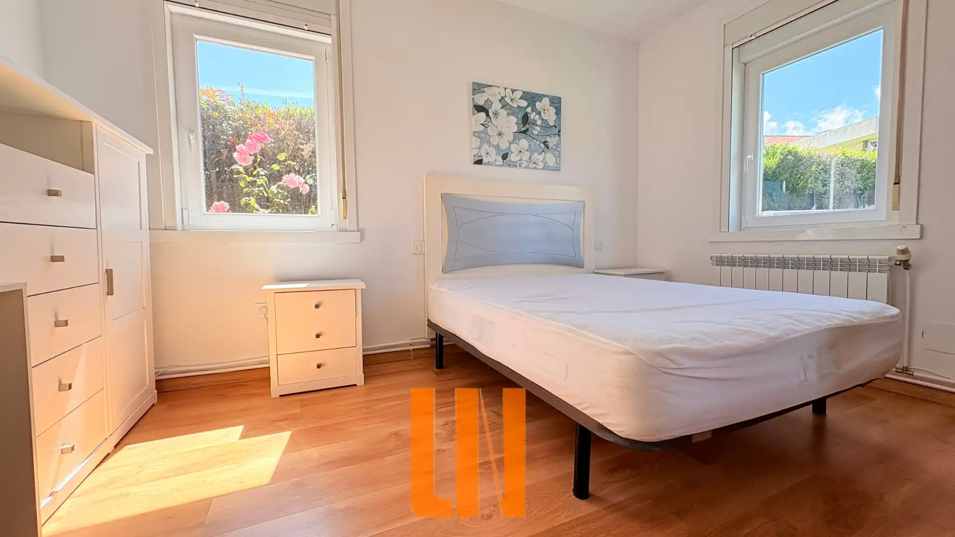 Habitación de Casa o chalet en venta en Arteixo con Calefacción, Jardín privado y Parquet
