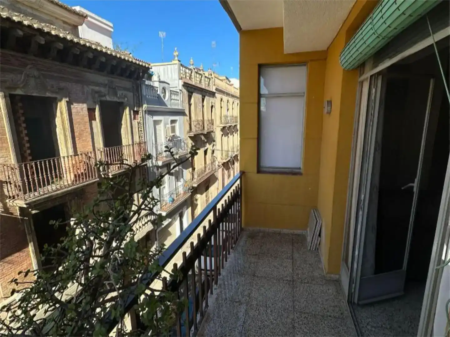 Terraza de Piso en venta en Carcaixent con Amueblado y Balcón