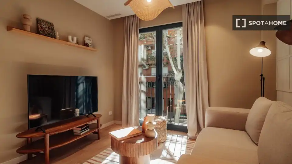 Flat to rent in Eixample, imagen 2