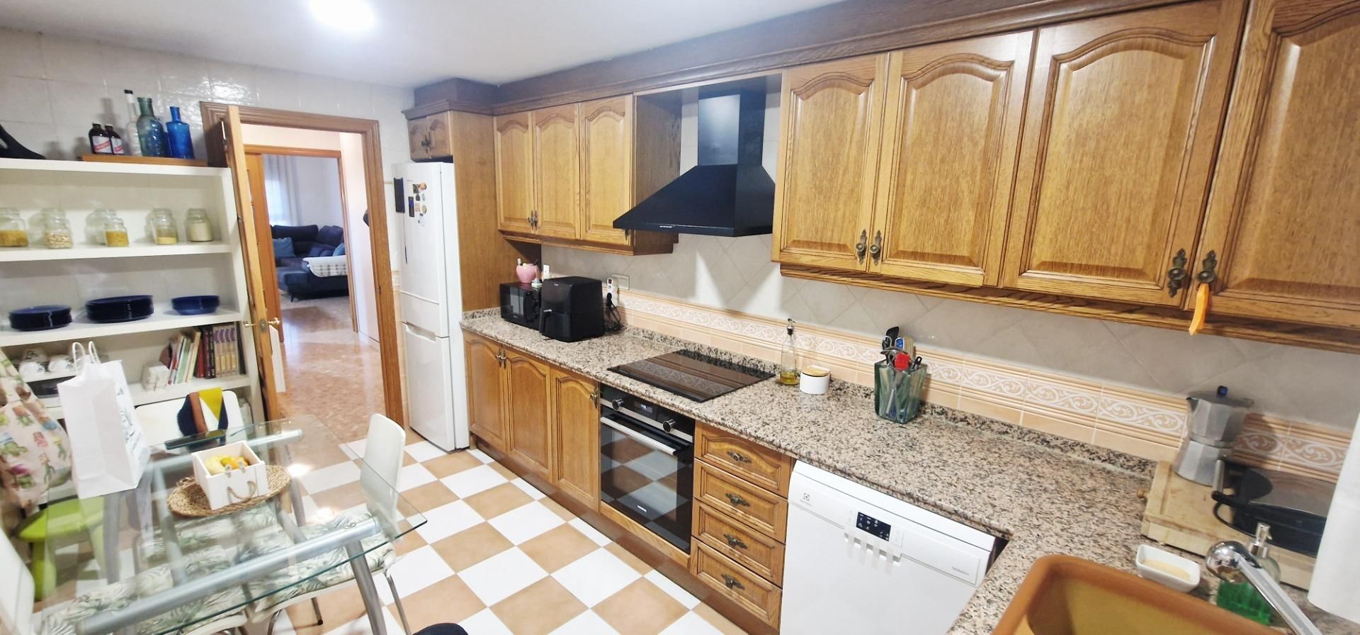 Flat for sale in Rafalafena