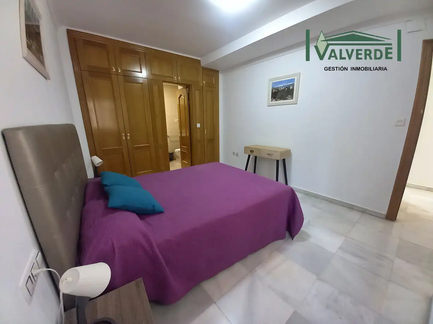 Schlafzimmer von Wohnung zur Miete in Granada mit Klimaanlage, Heizung und Möbliert