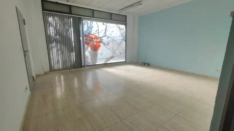 Commercial properties for sale in Mont-roig del Camp
