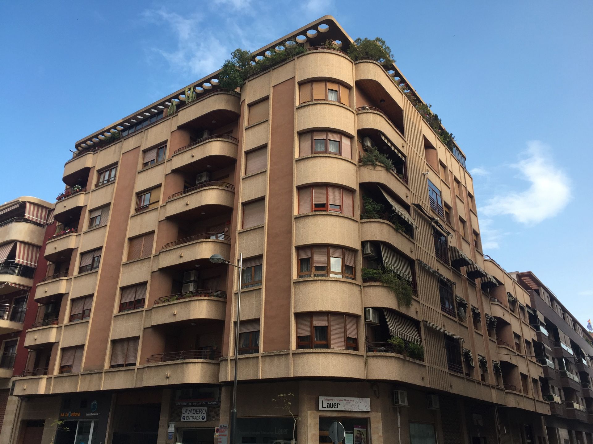 Vista exterior de Piso de alquiler en Orihuela con Amueblado