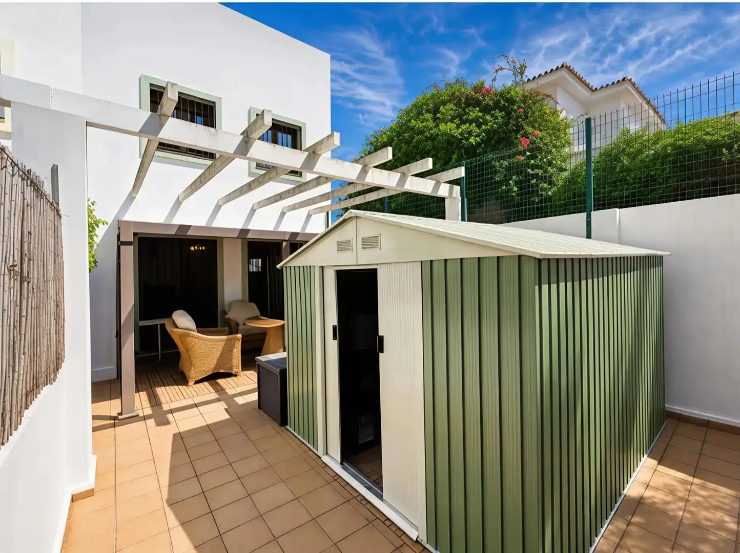 Terraza de Casa adosada en venta en Manilva