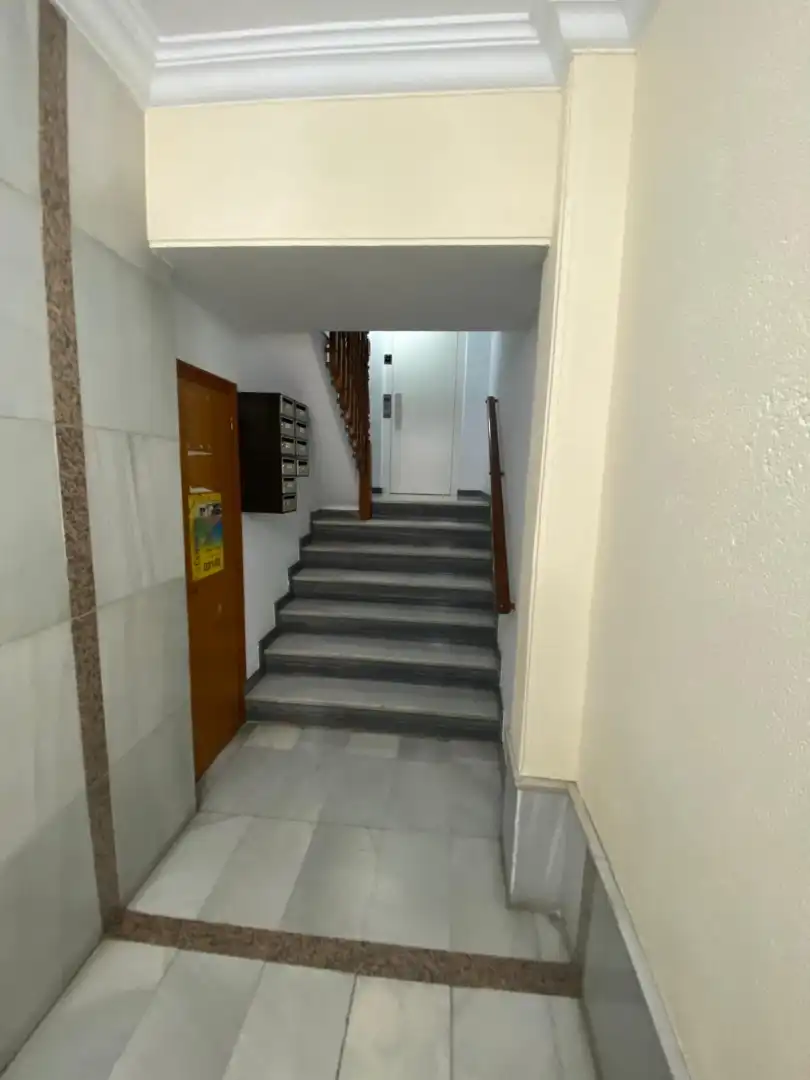 Piso en venta en Torrevieja con Aire acondicionado, Amueblado y Balcón