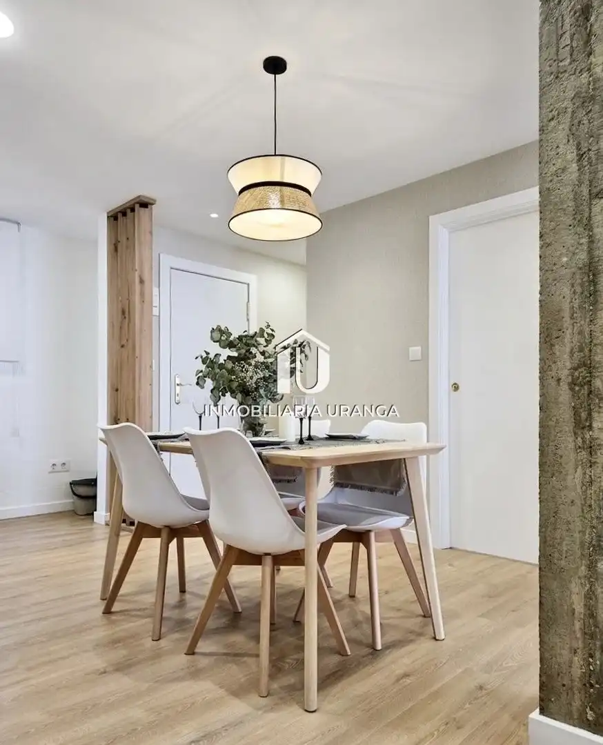 Dining room of Flat for sale in Laredo