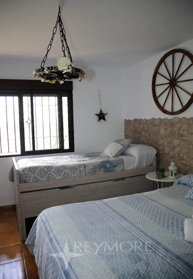 Habitación de Casa o chalet en venta en Almodóvar del Río con Aire acondicionado, Calefacción y Jardín privado