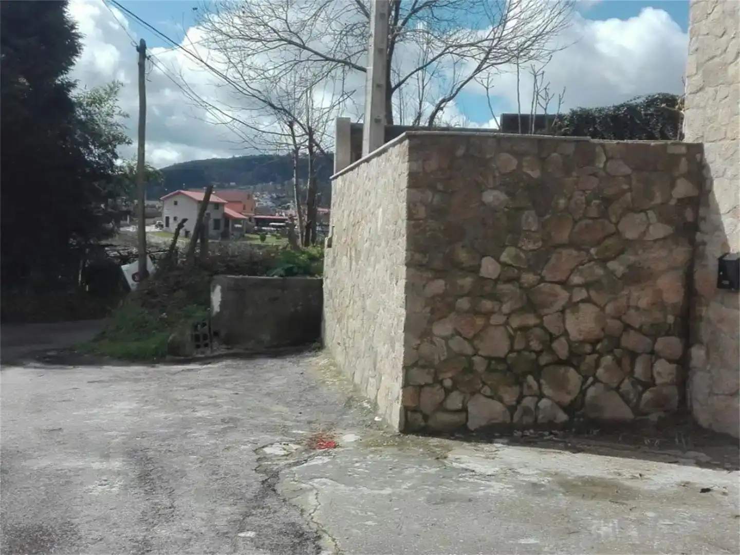 Vista exterior de Terreny industrial en venda en Mos