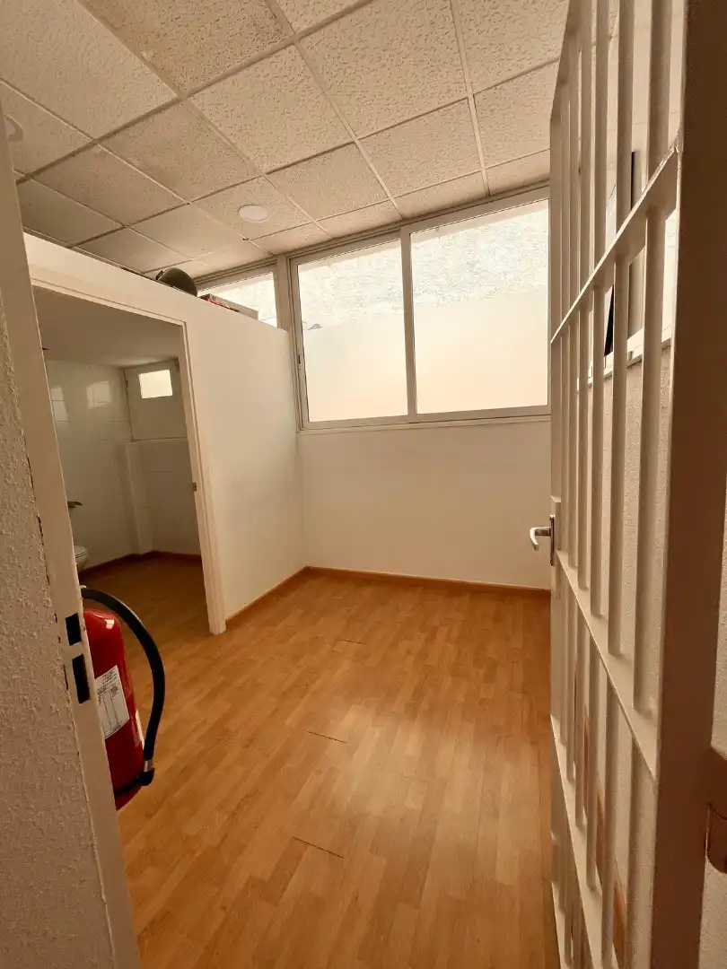 Dormitori de Local de lloguer en Terrassa amb Aire condicionat i Parquet