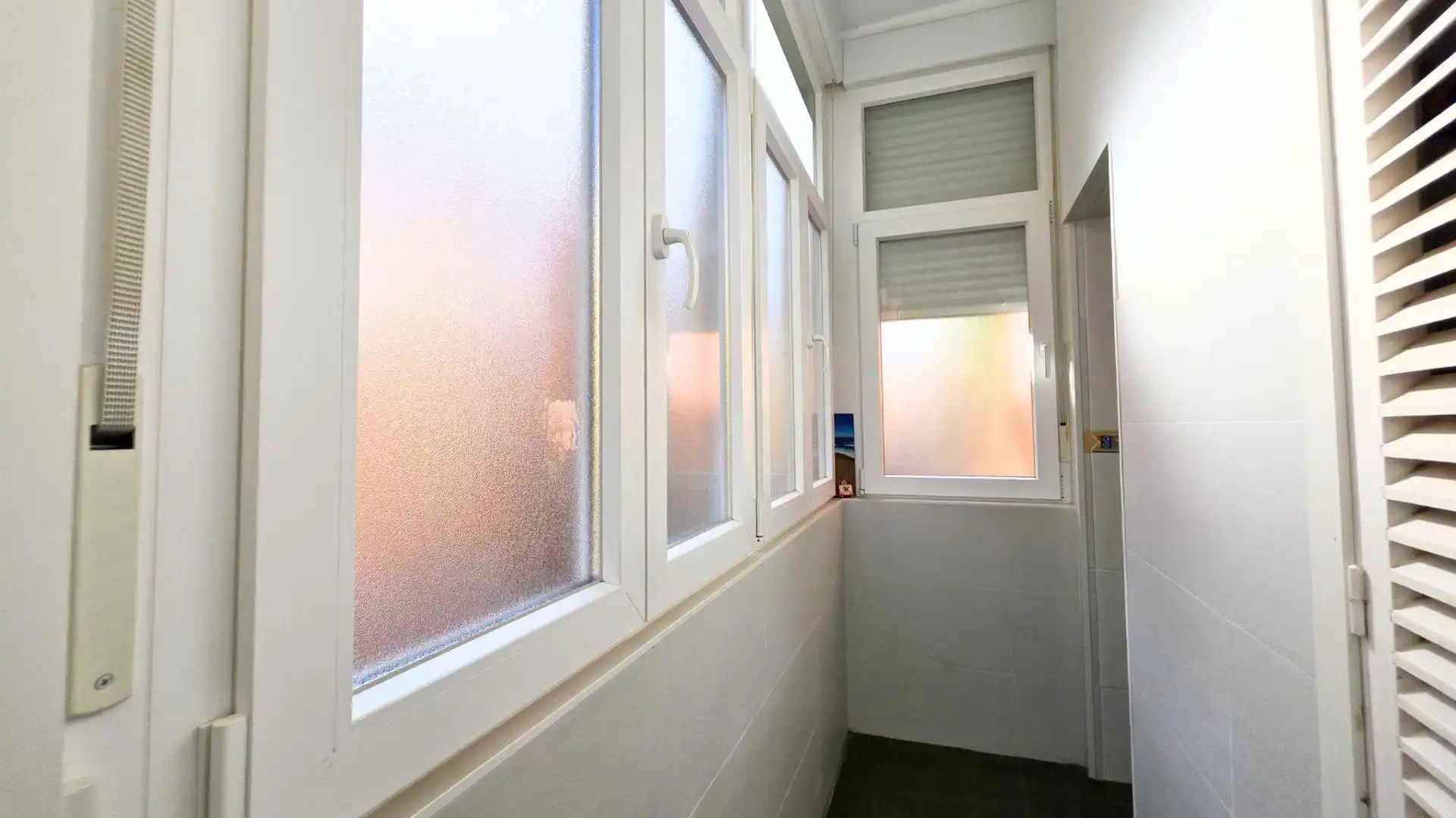 Flat for sale in Almería  with Air Conditioner, Private garden and Balcony