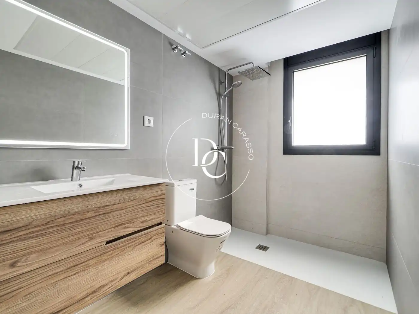 Casa con jardín en venta en Carrer Tulipa, imagen 10