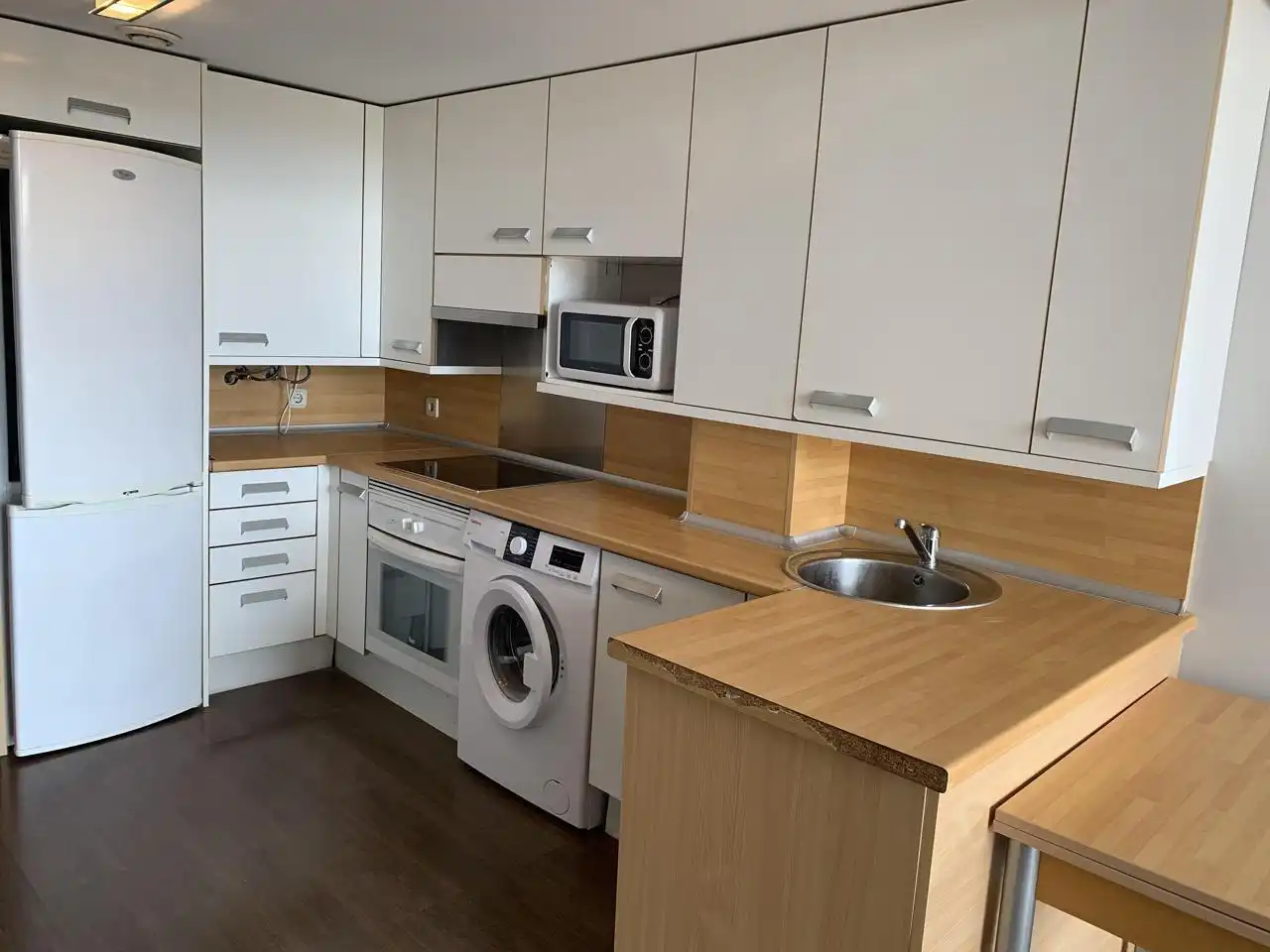 Cocina de Piso en venta en Madrid con Aire acondicionado, Calefacción y Piscina comunitaria