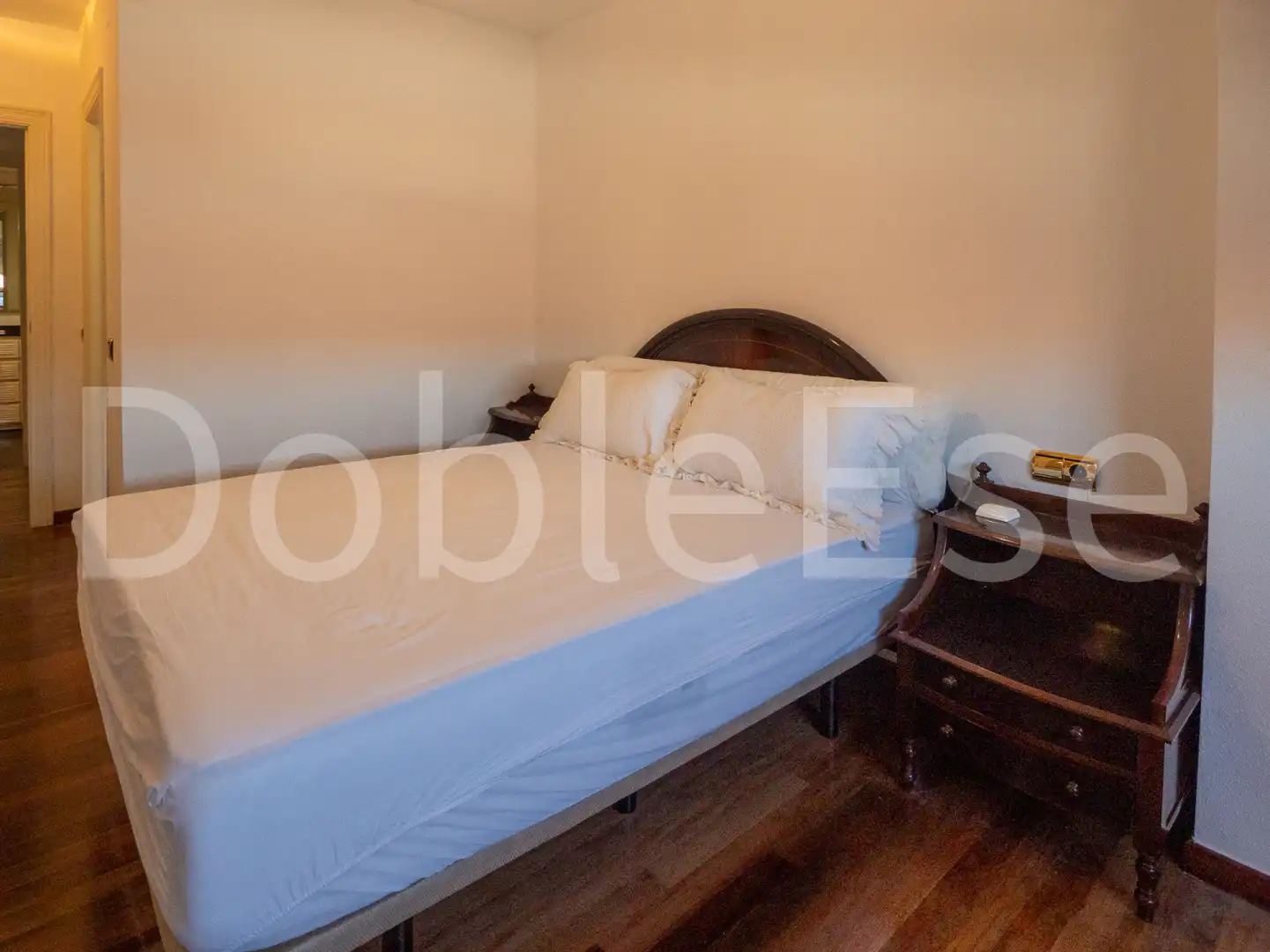 Habitación de Ático de alquiler en Gijón  con Calefacción, Jardín privado y Parquet