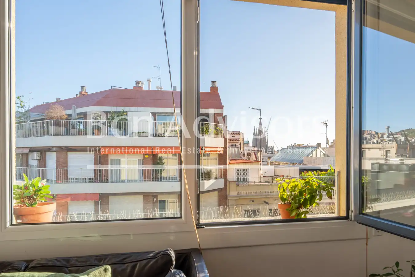 Ático con ascensor en venta en Carrer del Bruc, imagen 7