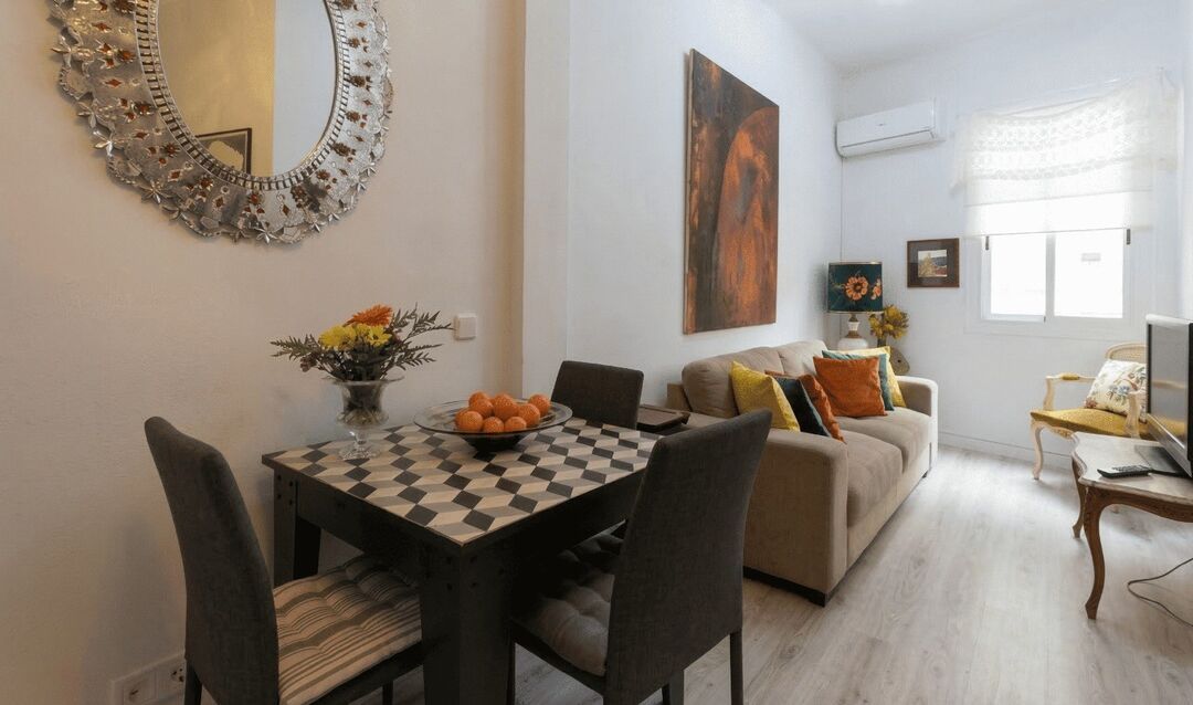 Sala de estar de Piso de alquiler en  Madrid Capital con Horno, Lavadora y Microondas