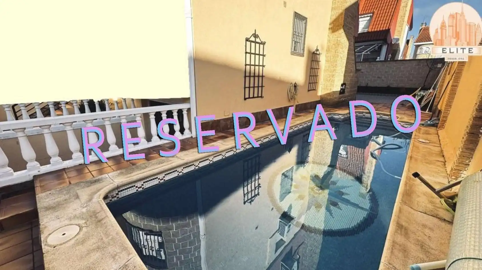 Piscina de Casa adosada en venta en Torrejón de la Calzada con Aire acondicionado, Calefacción y Jardín privado