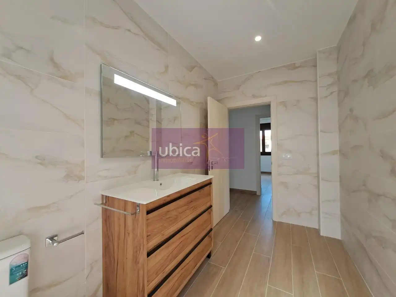 Dormitori de Casa o xalet en venda en Tomiño amb Calefacció, Jardí privat i Terrassa