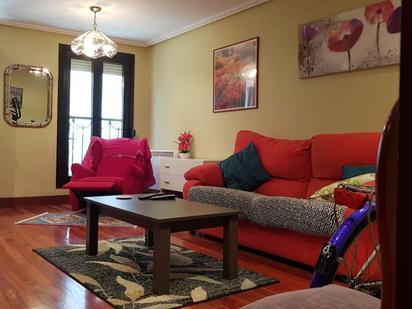 Sala d'estar de Apartament en venda en Donostia - San Sebastián  amb Calefacció