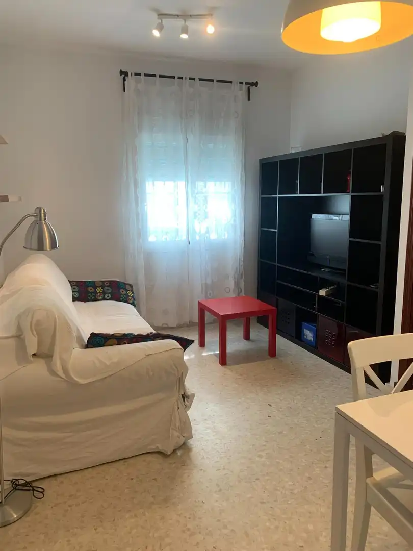 Bajo con ascensor en venta en Centro - Calzada - Cabo Noval, imagen 2