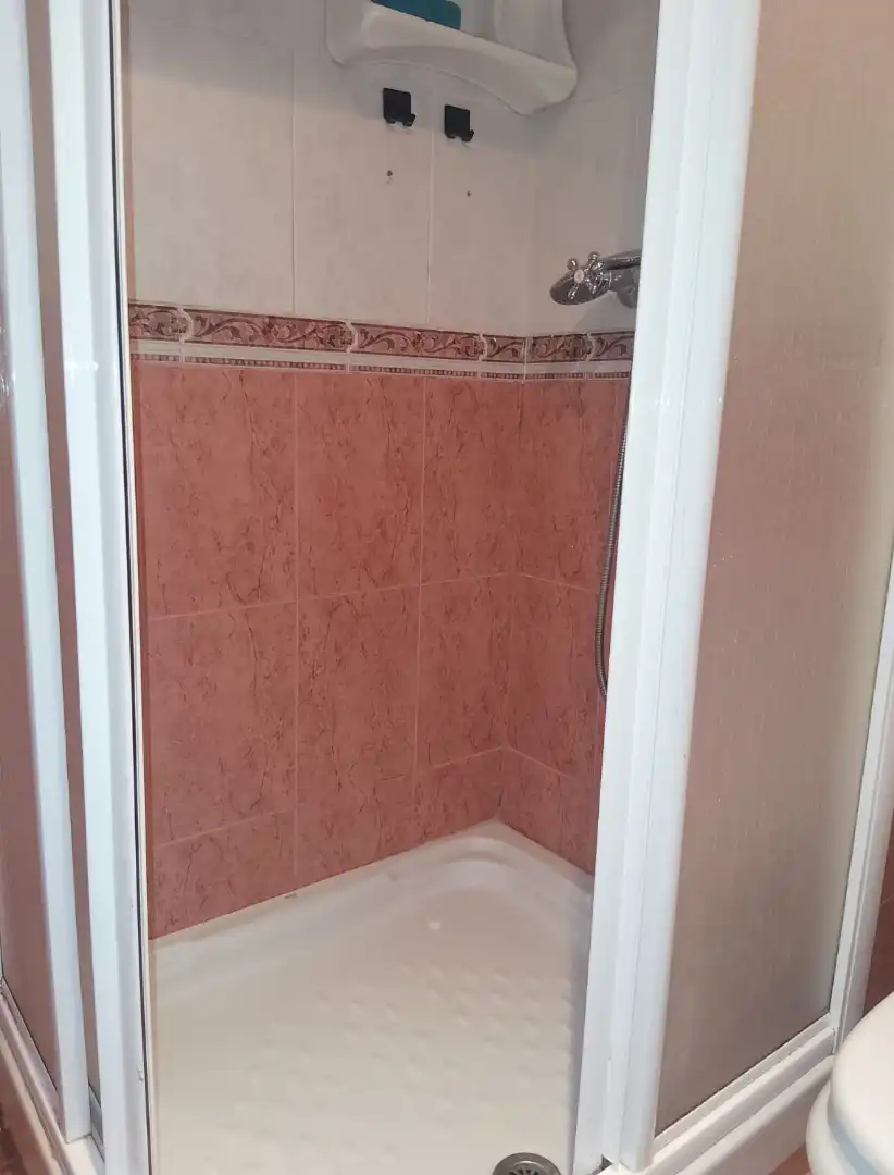 Bany de Pis en venda en Córdoba amb Aire condicionat, Terrassa i Moblat