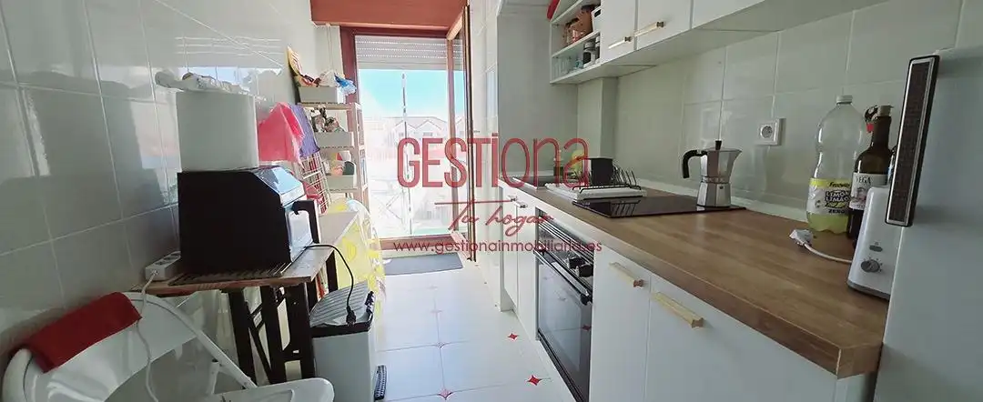 Cocina de Ático en venta en Noja con Terraza, Balcón y Piscina comunitaria