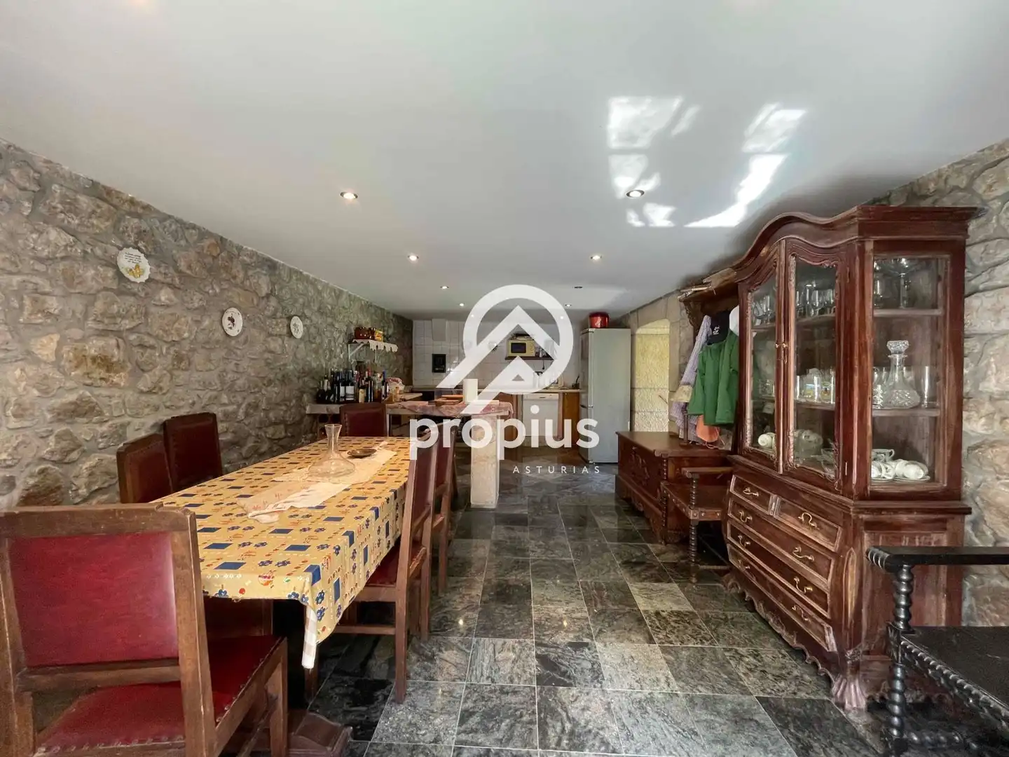 Chalet con terraza en venta en Nueva, imagen 26