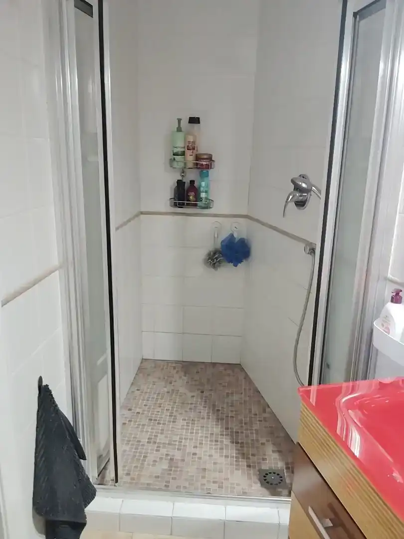 Bany de Pis en venda en Campillos amb Aire condicionat