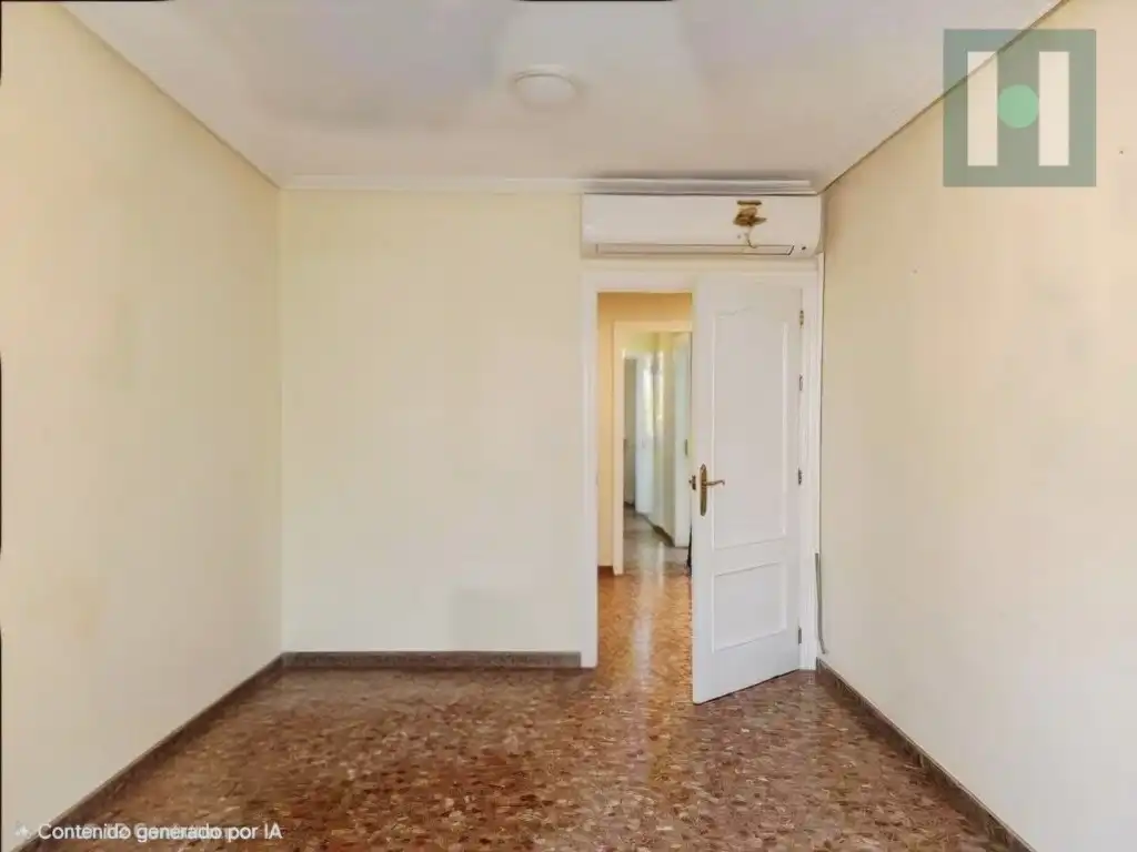 Piso en venta en Plaza Castellini, Casco Antiguo