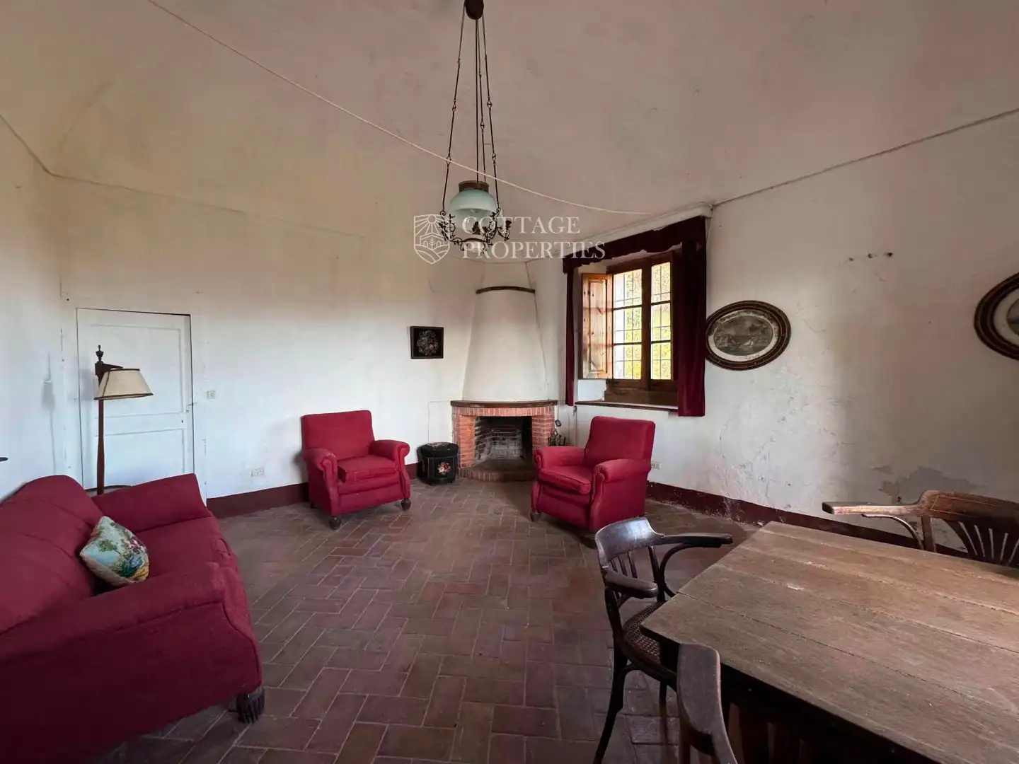 Sala d'estar de Finca rústica en venda en Sant Ferriol amb Terrassa