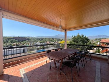 Villa con piscina in vendita a Arnedo