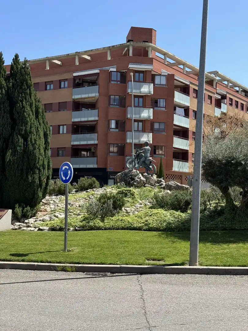 Vista exterior de Pis de lloguer en Guadalajara