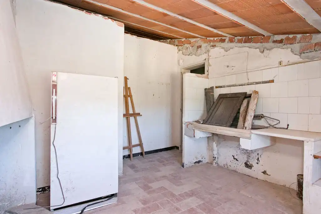Cocina de Local en venta en La Llacuna