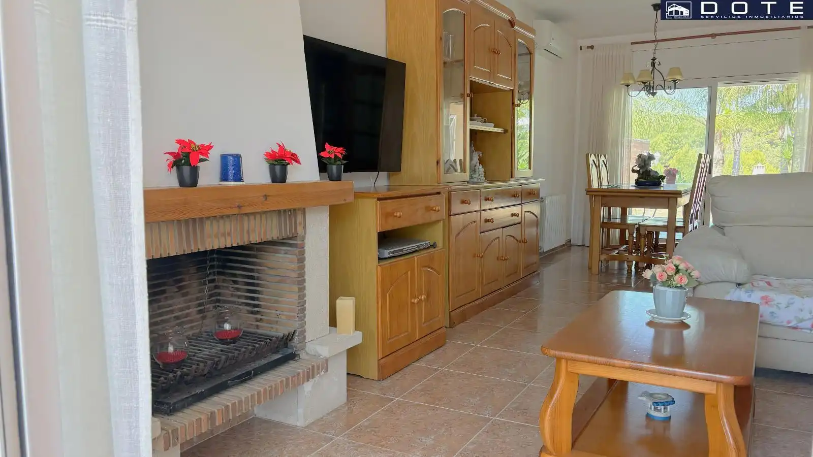 Sala d'estar de Casa o xalet en venda en Creixell amb Aire condicionat, Calefacció i Terrassa