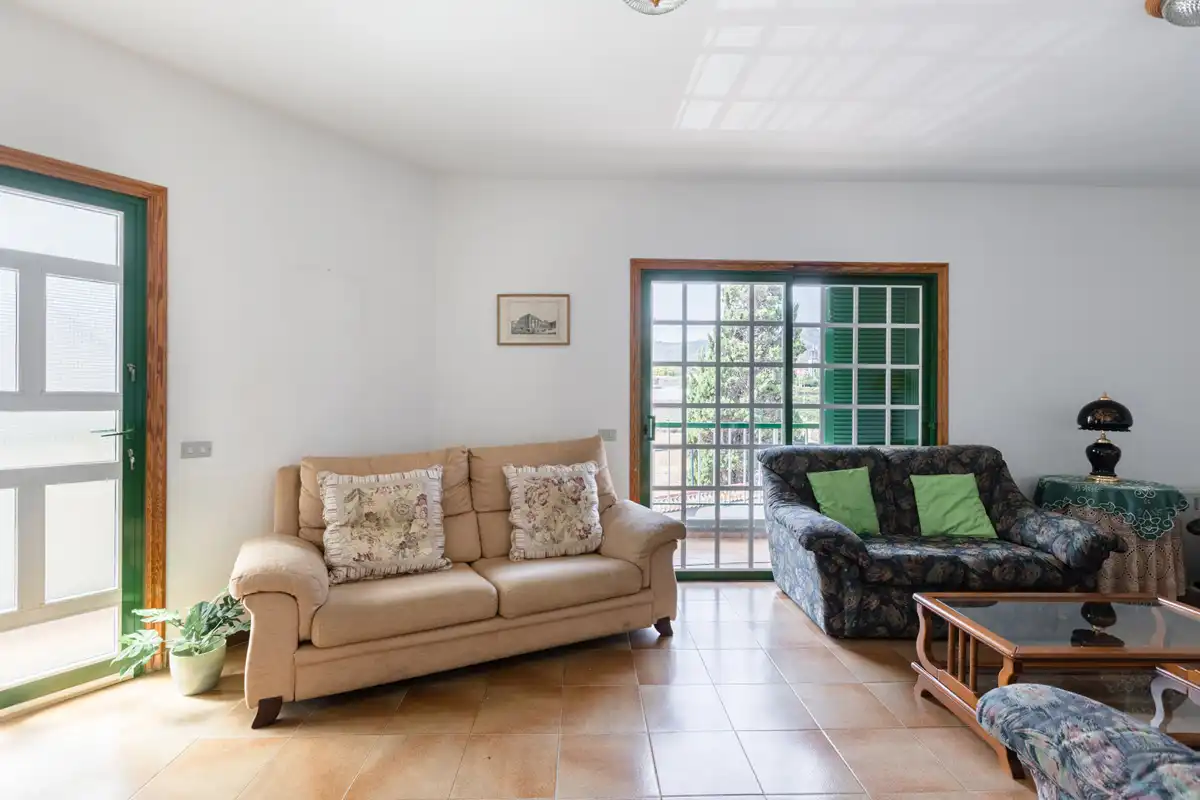 Living room of Country homes for sale in San Cristóbal de la Laguna  with Private garden, Terrace and Balcony