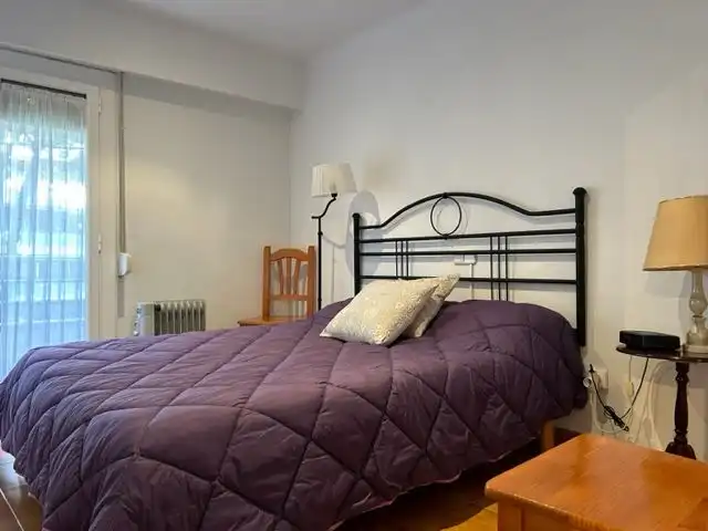 Habitación de Apartamento de alquiler en Castell d'Aro, Platja d'Aro i s'Agaró con Terraza, Amueblado y Lavadora