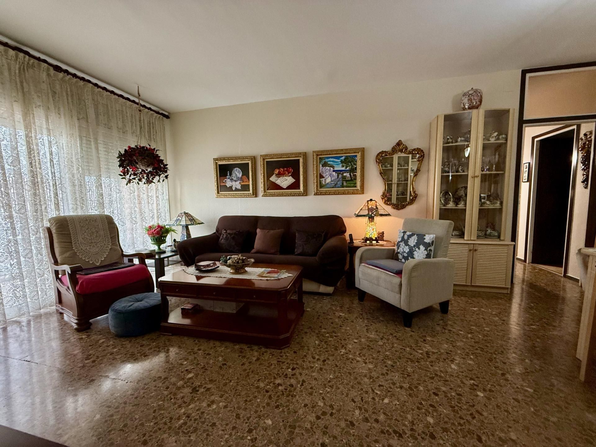 Pis en venda a Centre , Centre - Sant Oleguer