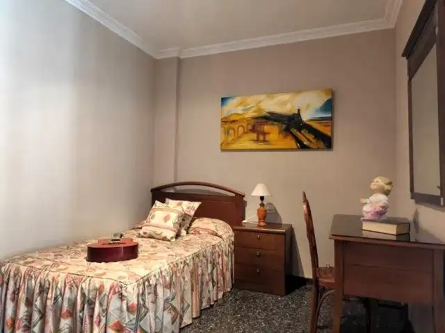 Dormitori de Casa adosada en venda en Alaquàs amb Aire condicionat, Terrassa i Traster