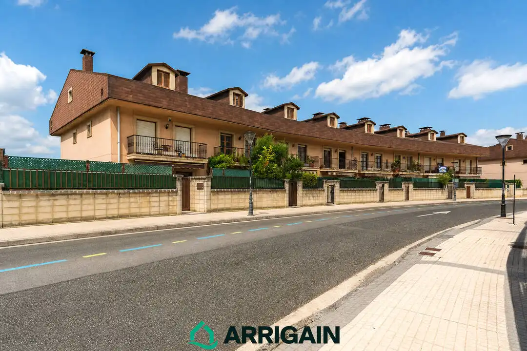 Casa amb terrassa en venda a Tolaregoia 19, imagen 60