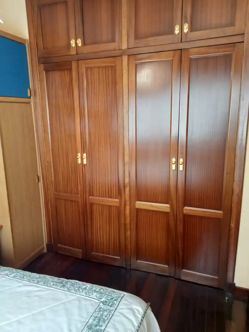 Habitación de Casa o chalet en venta en Santiago de Compostela  con Calefacción, Jardín privado y Terraza